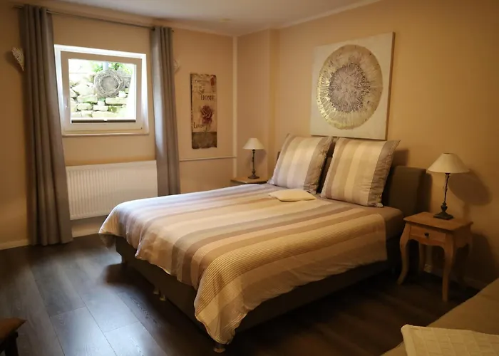 Weinburg -das Апартаменты Кохем